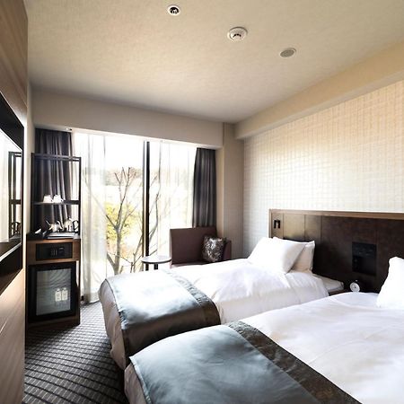 First Hotel كانازاوَ المظهر الخارجي الصورة