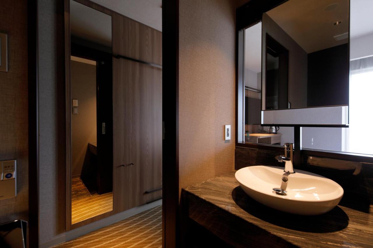 First Hotel كانازاوَ المظهر الخارجي الصورة